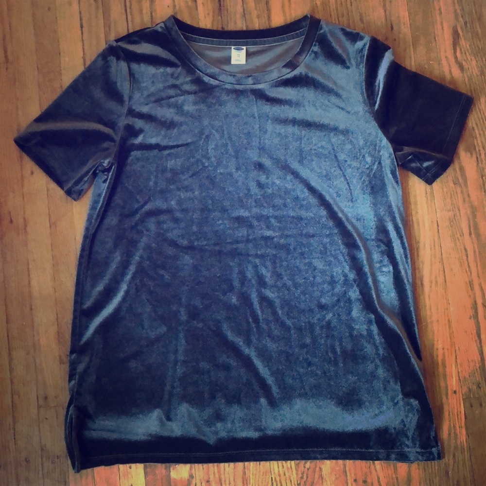 Velvet-style shirt (women’s XS)